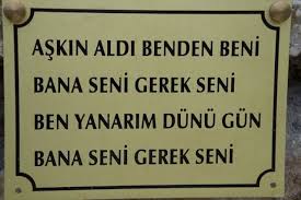 Seyhinin Hanesine Varip Kapiyi Tiklatti Hazret I Pir In Hanimi Cikti Yunus U Karsisinda Goren Valide Hanim Ona Evladim Nicin Yunus Guzel Soz Dualar