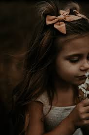 One from this weekend Canon 100D (SL1), 50mm f/1.8 (taken at f2.8 ), 100  ISO, 1/1000 shutter