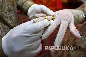 We did not find results for: Ini Syarat Gelar Resepsi Pernikahan Di Rumah Republika Online