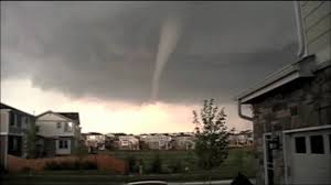 Das wetter dreht zum ende des monats noch einmal richtig auf. Tornado Alarm Chaos Youtube