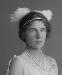 Mrs. Hardress William Lucius Waller, née Lydia Dorothy Muriel Pike ( );