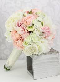 Oh how we love a little piece of pretty festive cheer here at rmw hq…. Wedding Bridal Bouquet Inspiration Modwedding Bridal Bouquet Wedding Bridal Bouquets Spring Wedding Flowers