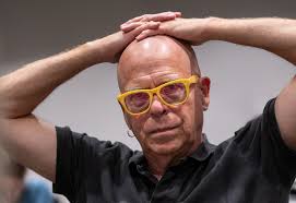 Kevin McMullin (www.kevinmcmullin.com)