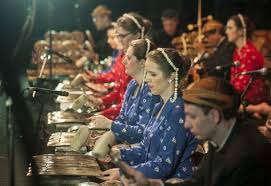 Salah satu bukti dari beragam budaya ini seperti alat musiknya. 17 Ide Karawitan Musik Tradisional Musik Indonesia