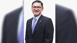 Asma ismail (gambar) sebagai naib canselor universiti sains islam malaysia turut hadir, menteri perdagangan dalam negeri, koperasi dan kepenggunaan, datuk seri ismail sabri yaakob dan menteri pengajian tinggi, datuk. Prof Husaini Ketua Pengarah Pendidikan Tinggi Baharu