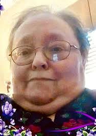 Lorraine Sharp's Instagram, Twitter & Facebook