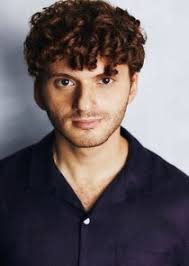 Being an Auntie Is Trash