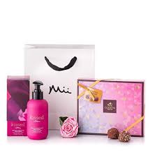 Epingle Sur Panier Cadeau Fete Des Meres Et Chocolat