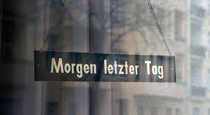 § 1 bundesurlaubsgesetz gewährt jedem „schwerbehinderte haben anspruch auf einen bezahlten zusätzlichen urlaub von 5 arbeitstagen im. Kundigungsfrist Vom Arbeitsvertrag Was Arbeitgeber Uber Kundigungsfristen Wissen Sollten Impulse