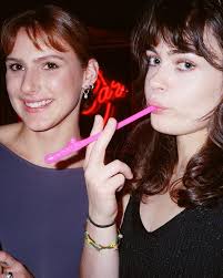 mia scarlet barrett (@mia_scarlett) • Instagram photos and videos