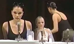 Lejos de deprimirse, el español aceptó la derrota ante uno de los mejores del mundo y se mostró optimista y de buen ánimo en la conferencia de prensa como aquella vez en nueva york, este miércoles nadal también se recuperó rápidamente y, al regresar a la sala de prensa, comentó en. Victoria Beckham Admite Que Tenia Resaca Durante La Conferencia De Prensa Que Se Convirtio En Meme Noticias De Celebridades Showbiz Y Tv Tendencias Hoy