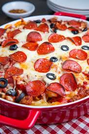 Pepperoni Pizza Casserole Sounds Easy And Family Friendlyingredients 12 Ounces Pasta 1 2 Pound Italian Turkey Sausa Recipes Food Pepperoni Pizza Casserole