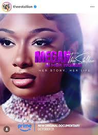 Robyn Branham's Instagram, Twitter & Facebook