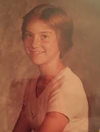 Leslie Mccray's Instagram, Twitter & Facebook