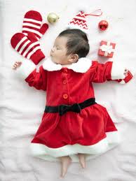 Dalam video yang sudah ditonton jutaan orang itu, tampak tiga orang dewasa menjadikan. 45 Nama Bayi Perempuan Yang Terinspirasi Dari Natal Kumparan Com