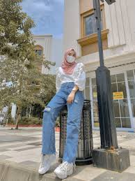 Contact cewe cantik berhijab on messenger. 10 Vlogger Hijab Indonesia Yang Recommended Sociabuzz