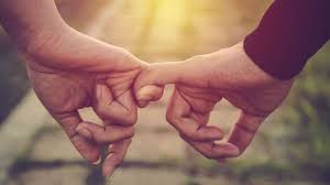 3 orações para atrair mais amor em sua vida