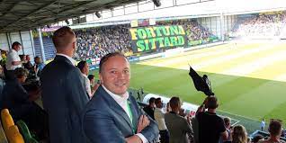 Ado den haag az ajax emmen feyenoord fortuna sittard groningen heerenveen heracles pec zwolle psv rkc waalwijk sparta rotterdam twente utrecht vvv vitesse willem ii. Hollanda Futbolunda Dik Durabilmek Fortuna Sittard Ve Isitan Gun Un Oykusu