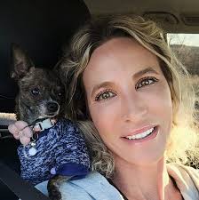 Will a broody hen sit