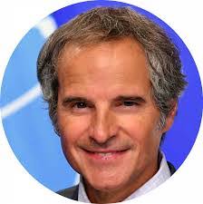 Michael Woosley's Instagram, Twitter & Facebook