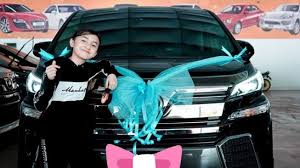 Biodata alyssa dezek, penyanyi lagu untuk kamu. Kisah Bocah 12 Tahun Bisa Beli Toyota Vellfire Hasil Keringat Sendiri
