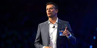 The Ceo Of Sam S Club Explains Why The Retailer S Decision To Shutter Dozens Of Stores Was A Move To Win Over The Middle Class Sams Club Club Ceo