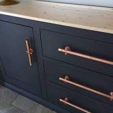 Modern open kitchen dark cabinets copper pendant copper handles. 21 Best Copper Handles Kitchen Ideas Copper Handles Kitchen Copper Handles Kitchen Handles