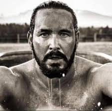 Hello fans if you love what i have been doing say one more time i love you  ❤️❤️❤️❤️❤️