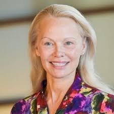 Pamela Anderson stopped wearing makeup for this heartbreaking reason  💔bit.ly/4iI8SqO