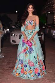 Not only this, whether jahnavi is in a sari or banarasi lehenga, she takes care of. 19 Most Trending Manish Malhotra Lehenga Designs With Price