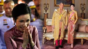 Thailand's king maha vajiralongkorn raised some eyebrows last year when he stripped his mistress and secondary consort sineenat wongvajirapakdi of all titles just three months after her appointment. 1400 Nude Images Of Thailand King S Mistress Leaked Online Rivalry With Queen Suspected World Others Kerala Kaumudi Online