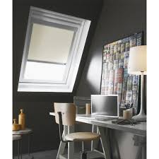 Les stores occultants velux permettent de créer l'obscurité parfaite dans votre pièce en assurant. Store Velux Achat Vente Store Velux Pas Cher Soldes Sur Cdiscount Des Le 20 Janvier Cdiscount