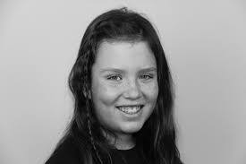 Evangeline Graham's Instagram, Twitter & Facebook