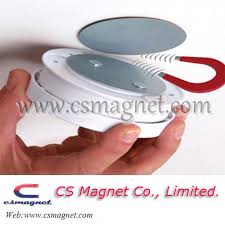 A co alarm should be placed in the hallway or area next to each bedroom or cluster of bedrooms, and one on each floor of a multilevel house. Magnetic Pad And Mounting For Smoke Detetor Gas Detector And Co Detector From China Manufacturer Manufactory Factory And Supplier On Ecvv Com