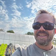 What are your favorite moments from the Total Drama series? Mine is when DJ  pushed his entire team