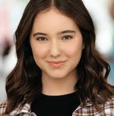 Lisa Posson's Instagram, Twitter & Facebook