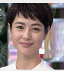 アナウンサー夏目三久さんの髪型最新のショートヘアについて