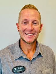 Jonathan Ennis's Instagram, Twitter & Facebook