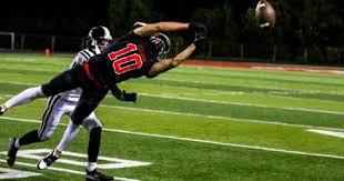 PHOTO GALLERY: Chiefs come back, defeat Pioneers