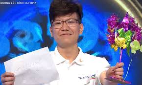 He competed at the 2018 asian games, winning silver in the men's 1500 metre freestyle and bronze in the men's 800 metre freestyle. 2 Nam Sinh Vao Chung Káº¿t NÄƒm Olympia 2021 Má»™t NgÆ°á»i Ä'áº¡t Ä'iá»ƒm Khá»§ng Má»™t NgÆ°á»i Gay Tranh Cai