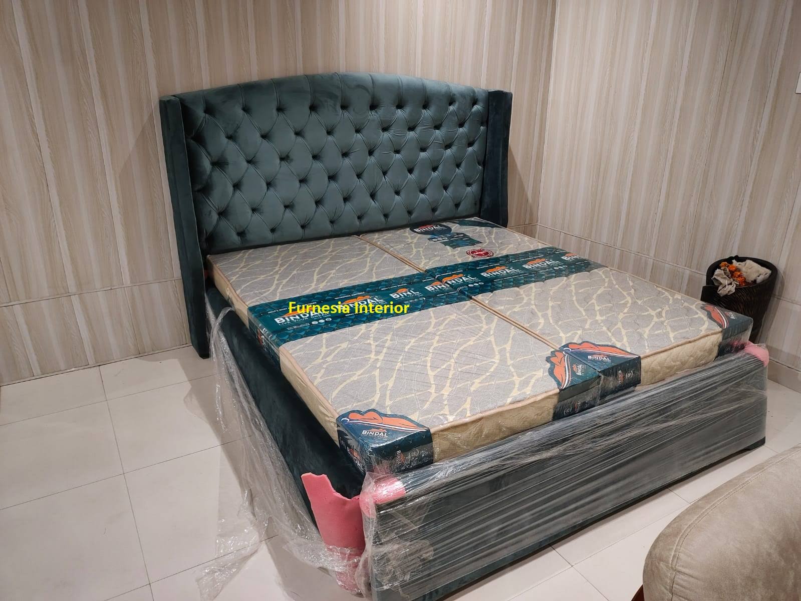 Wooden Modern Double Bed