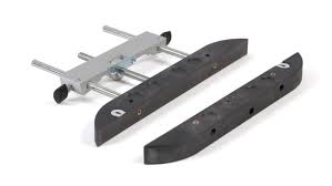 Small and large circle compass; Guide For M Power Router Base Finewoodworking