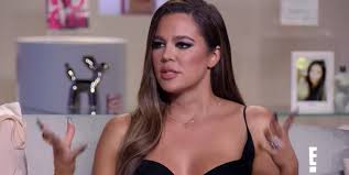 Khloé kardashian be looking like a different person every year, one fan joked on social media. 56ulxjhhdxquum