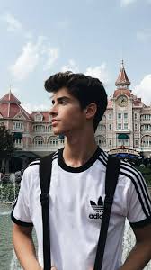 Manu was born in the year of 1998. Manu Rios Wallpaper Pinterest Cristina Nunez Fotografi Fotografi Potret Orang