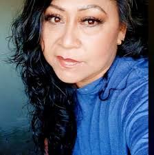 Deysi Melgar's Instagram, Twitter & Facebook