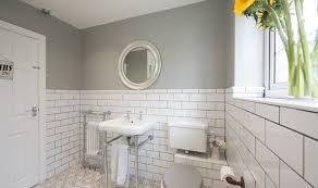 Clean the tiles with your favourite tile cleaner and for the grout, you can use white toothpaste. How Do You Clean Bathroom Tiles Simple Tips To Make Your Bathroom Sparkle Toysmatrix