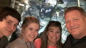 Fundraiser for Staci Morris by Lisa Estes : Help the family of Ron Reed  with immediate needs