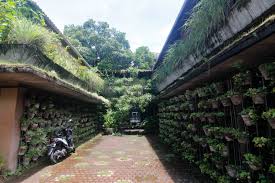 Popular attractions solo paragon lifestyle mall and sriwedari amusement park are located nearby. Rumah Turi Oase Hijau Di Tengah Solo