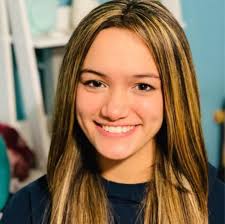 It is with the heaviest of hearts we share that one of our advanced  dancers, Samantha Kalkbrenner passed away this morning after being involved  in a school van accident in Dravosburg. Our