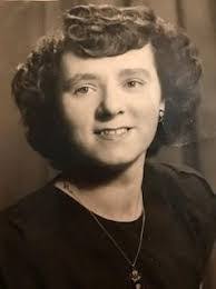 Diane Ackerson's Instagram, Twitter & Facebook